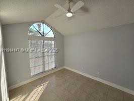 Lakes at Boca Raton Drive - Photo 4 of 19