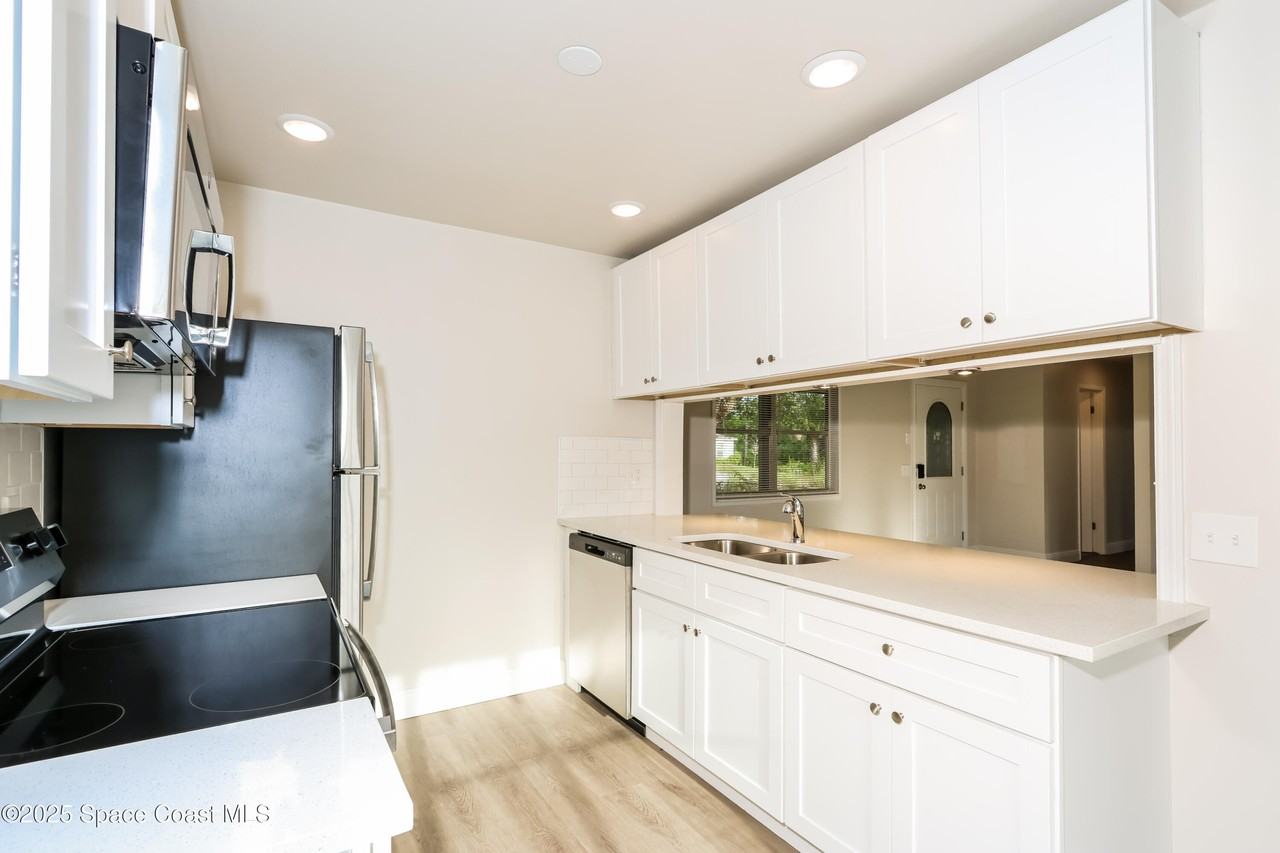 2118 Trillo Road Southeast #2118 - Photo 5 of 16