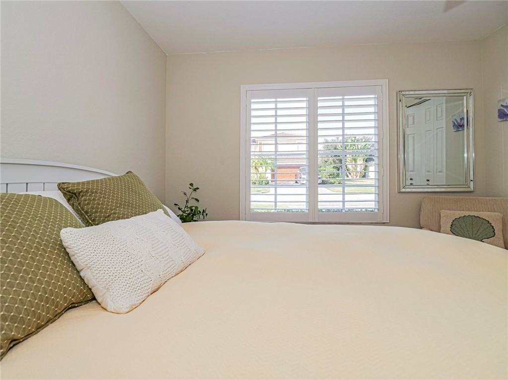 5520 45th Avenue #5520 - Photo 6 of 35