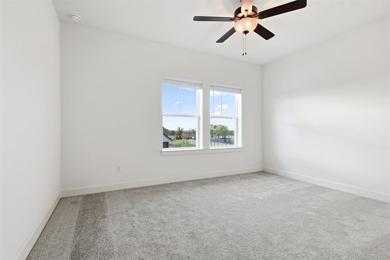 Manvel Parkway #5511 - Photo 7 of 43