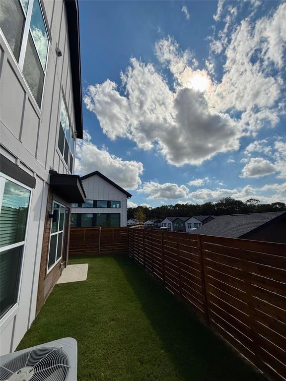 4413 Janssen Drive #4413 - Photo 3 of 9