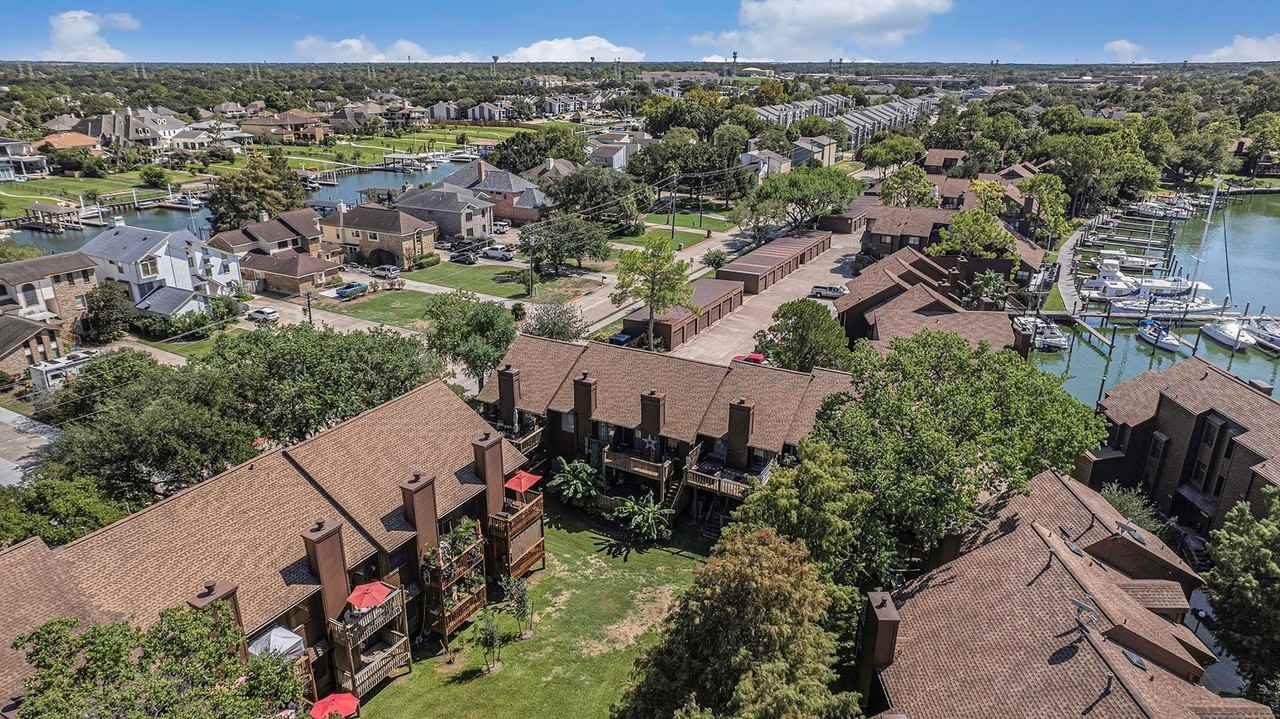 723 Davis Road #723 - Photo 7 of 43