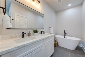 892 Paul Quinn Street #892 - Photo 3 of 26