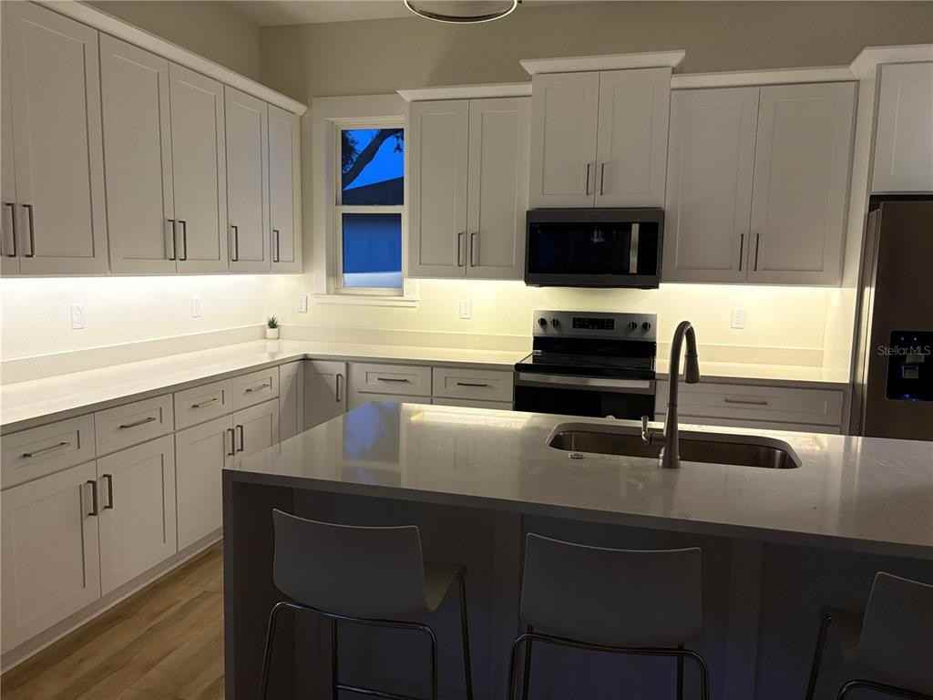 14733 Sunset Drive #14733 - Photo 3 of 31