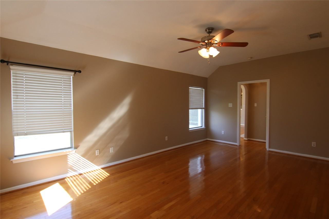 3607 Stratford Arms Lane #3607 - Photo 4 of 22