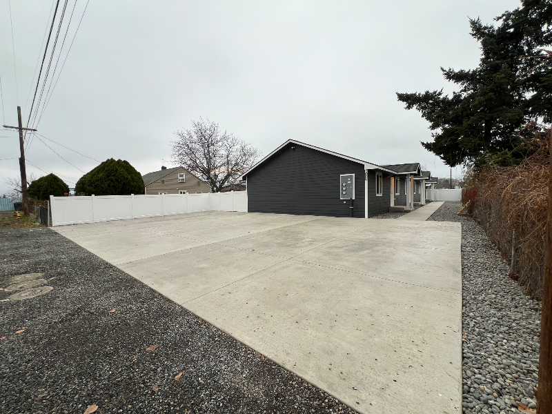 1618 S 14th St #2 - Photo 2 of 14