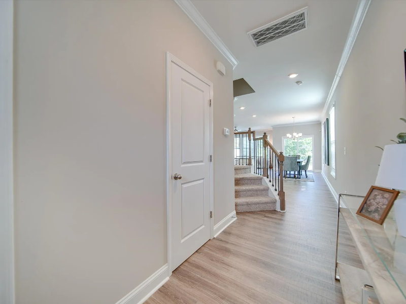 574 Altamonte Drive - Photo 4 of 20