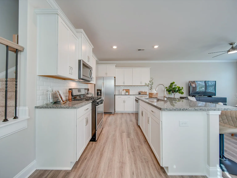 574 Altamonte Drive - Photo 6 of 20