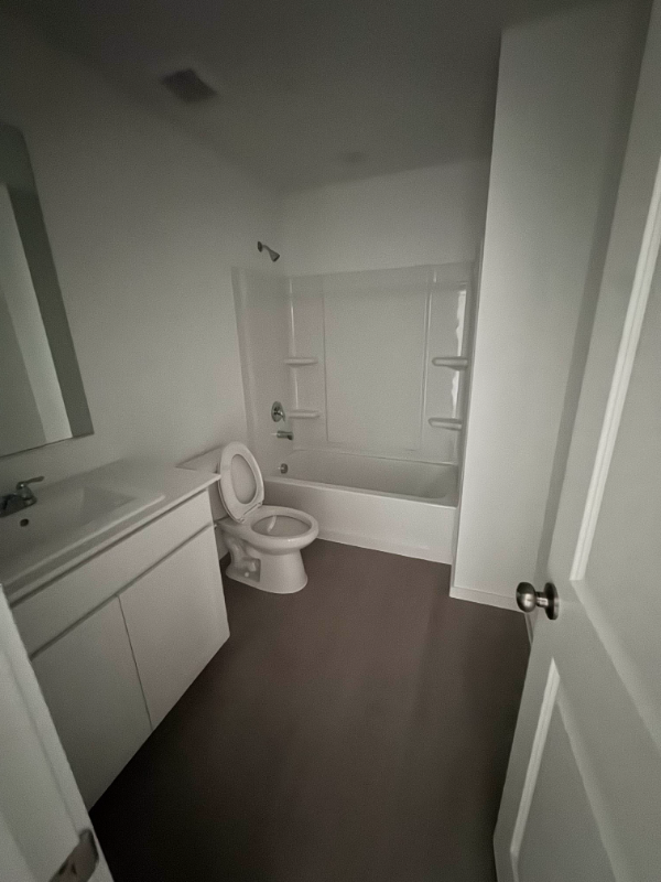 7116 Waterford Creek Court - Photo 7 of 23