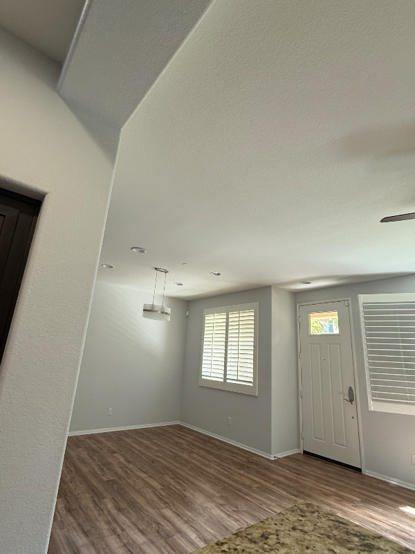 1460 Mockingbird Court - Photo 4 of 14