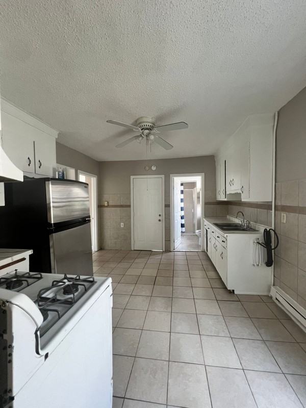 367 Zion St #1 - Photo 6 of 10