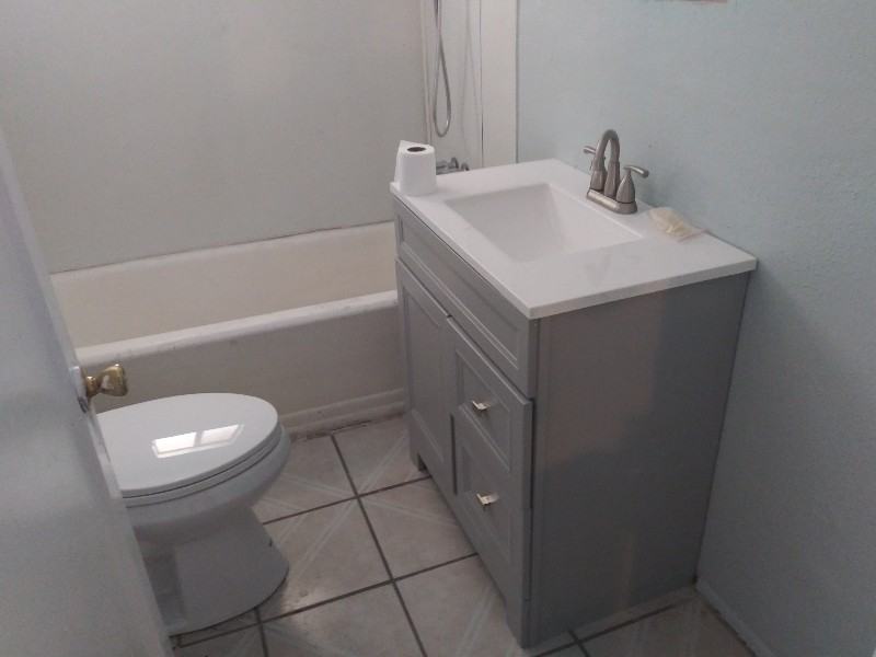 346 E Murphy St - Photo 5 of 9