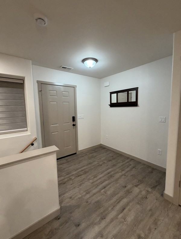 185 Truman Drive - Photo 2 of 19