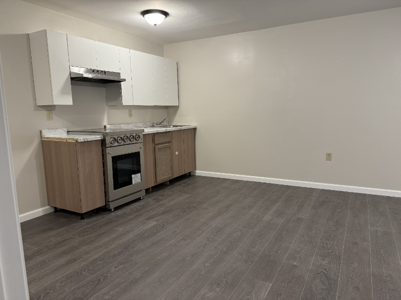 355 S Main St #A7 - Photo 3 of 15