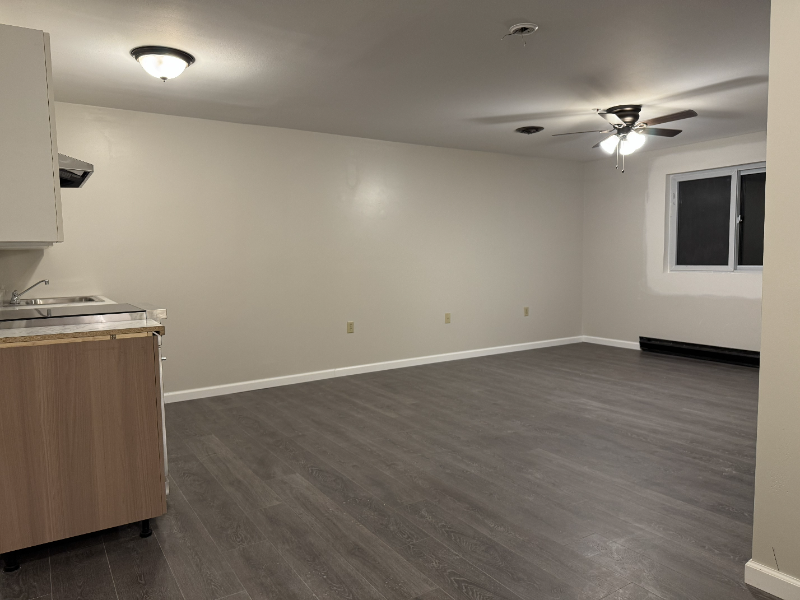 355 S Main St #A7 - Photo 6 of 15