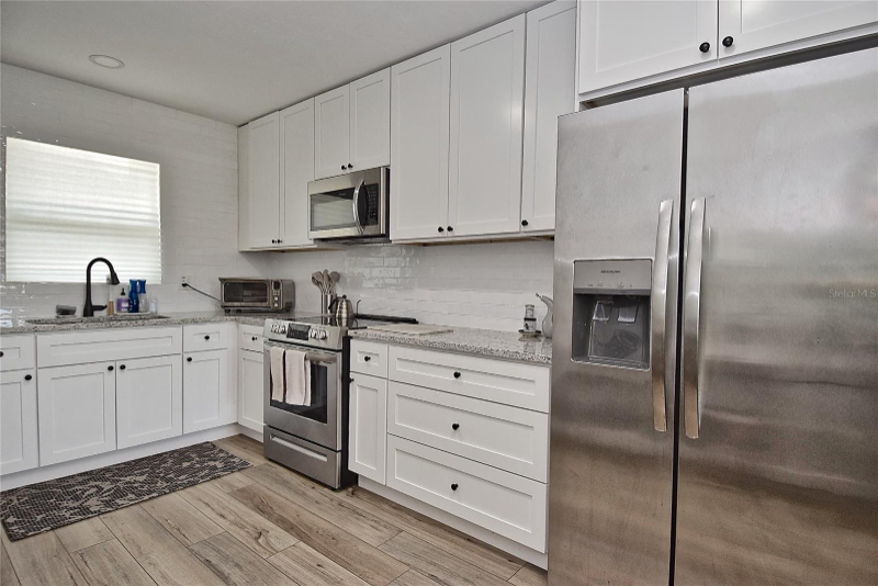 3340 Webber Street - Photo 3 of 20