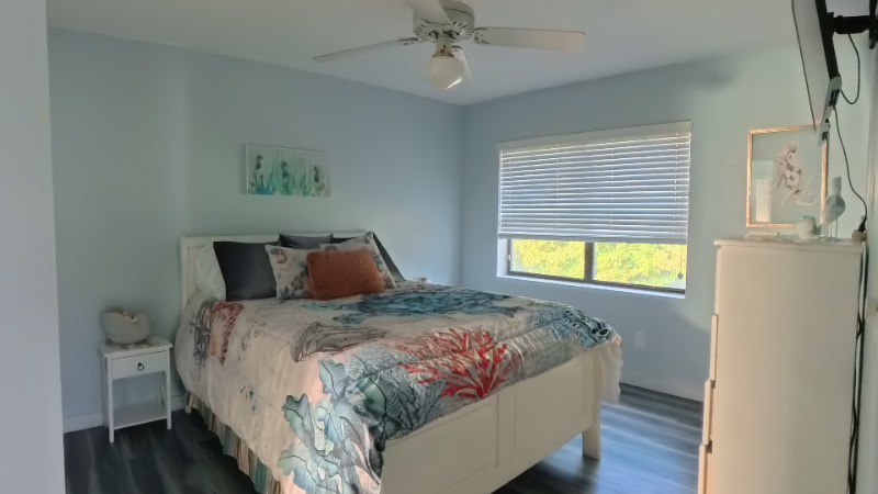 202 Cue Lake Drive - Photo 3 of 10