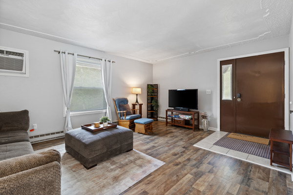 0 Spanish Mnr - Photo 2 of 34