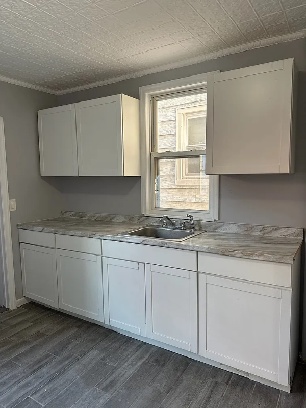 35 Lincoln Place #1 - Photo 3 of 7