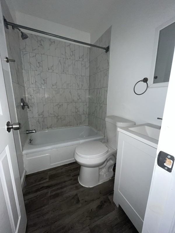 880 South 14th Street #2 - Photo 5 of 8