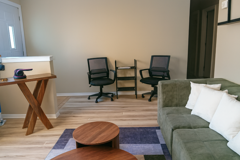 1369 Andrea St - Photo 5 of 8