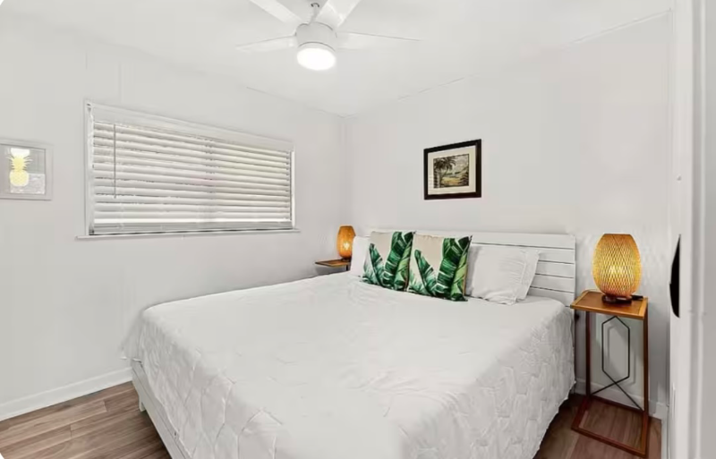 237 Hibiscus Drive - Photo 6 of 9