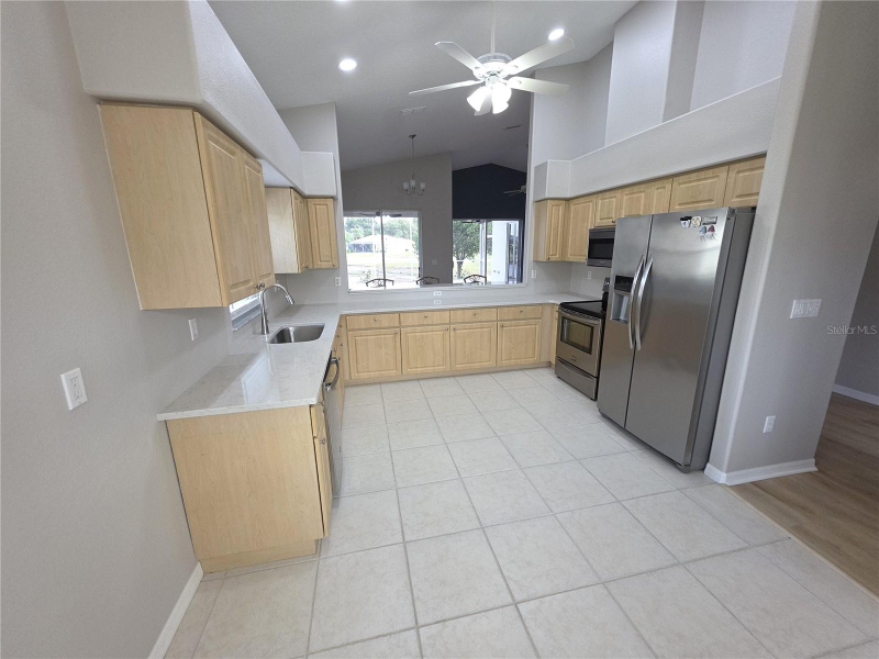 9257 Bonnie Cove Drive - Photo 3 of 19