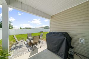 featured image of 5536 Lexa Lane #5536