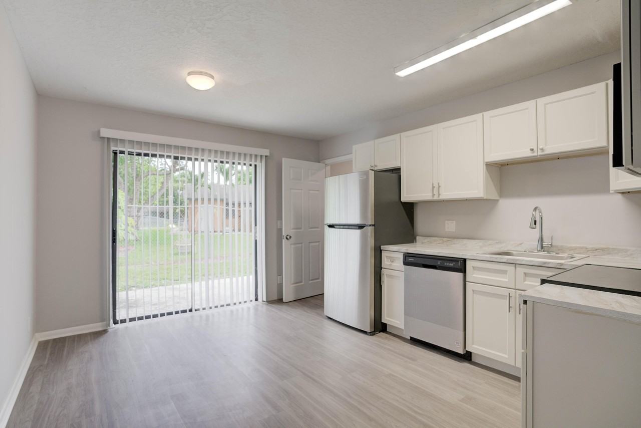 6567 Jupiter Gardens Boulevard #6567-7 - Photo 2 of 20