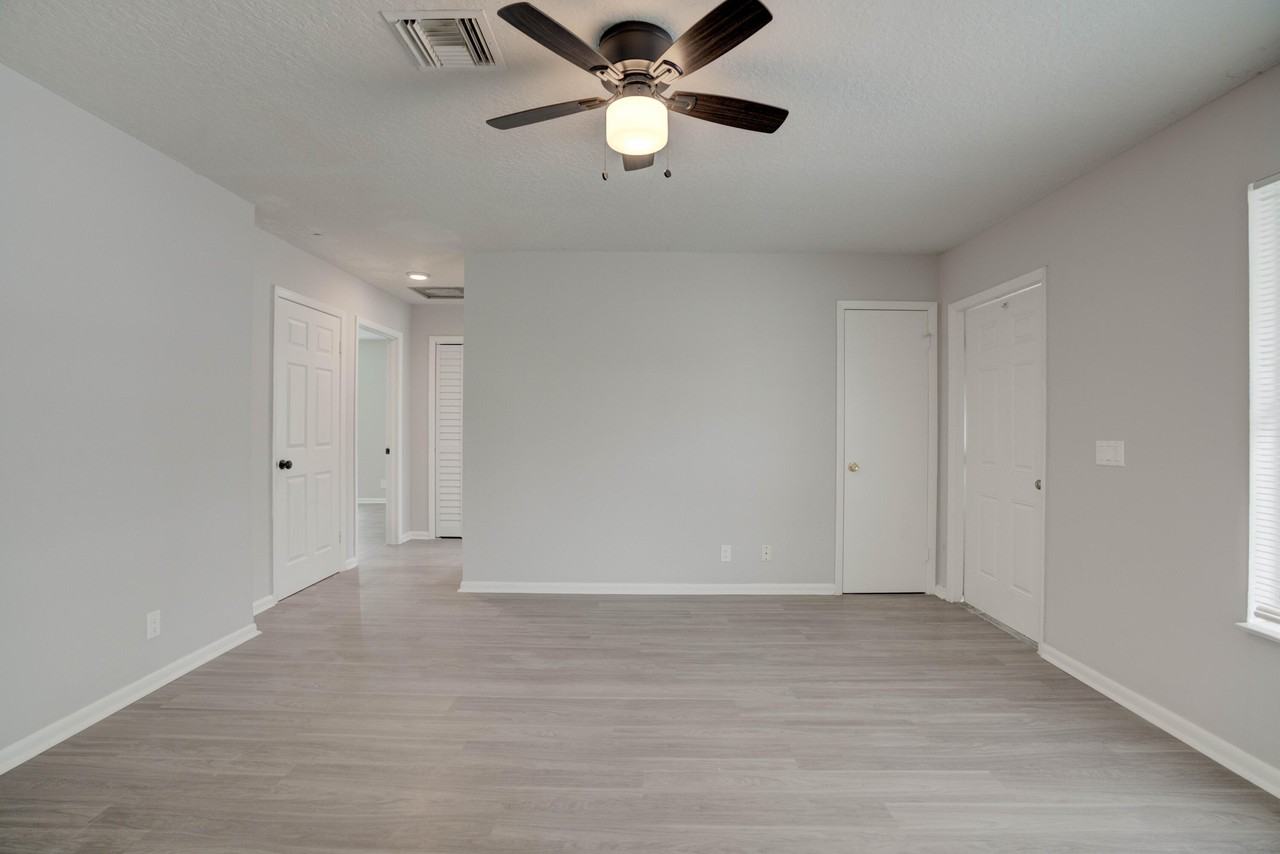 6567 Jupiter Gardens Boulevard #6567-7 - Photo 3 of 20