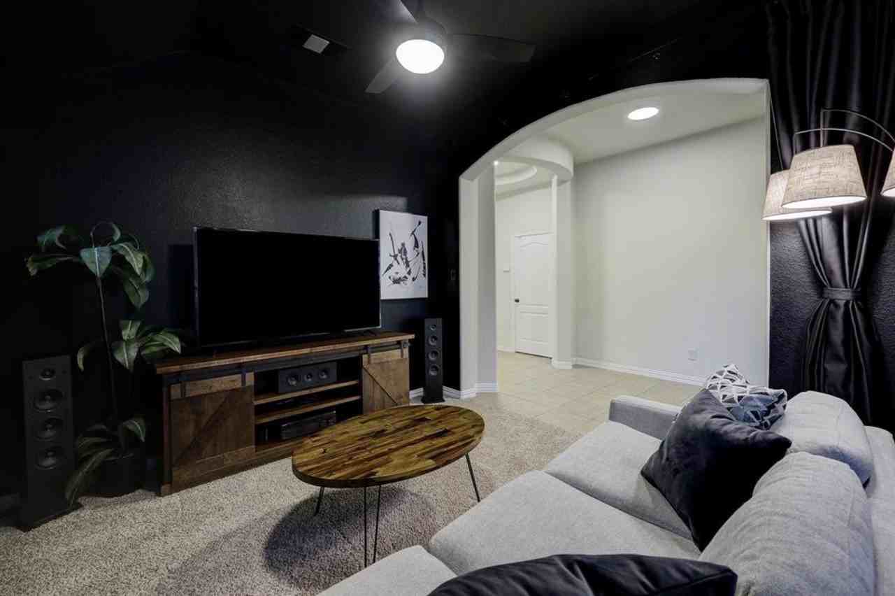 7503 Amber Village Lane #7503 - Photo 6 of 24