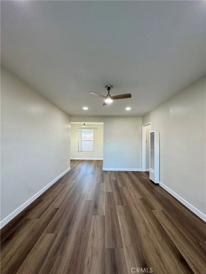 3402 Gaviota Avenue #3402B - Photo 2 of 20