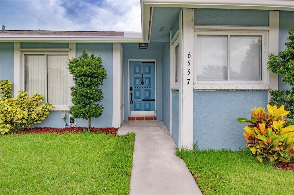 6557 Country Wood Way #6557