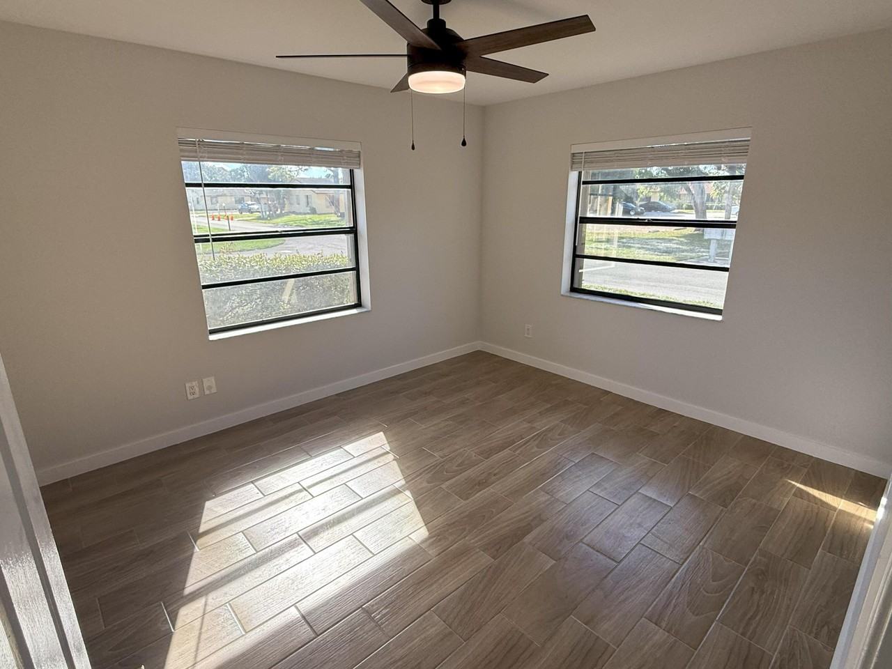 440 Glenwood Drive #440 - Photo 2 of 22