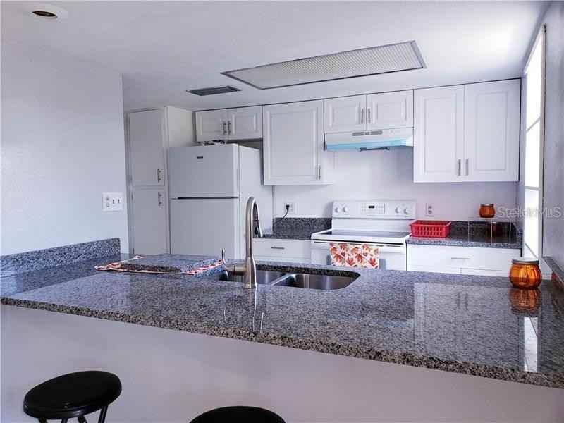 3919 Coronation Ct #3919-102 - Photo 4 of 8