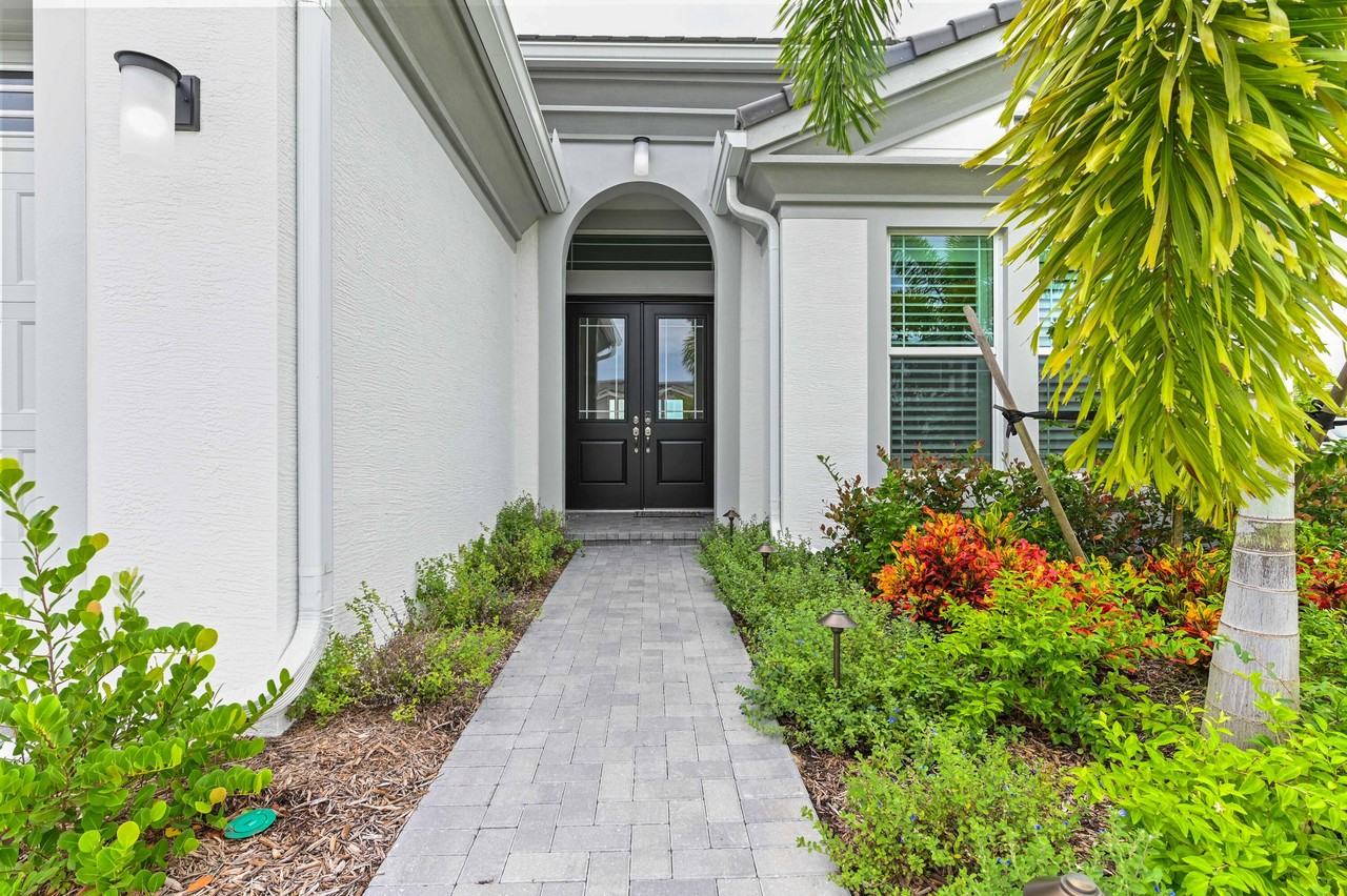 14236 Gray Bark Bnd #14236