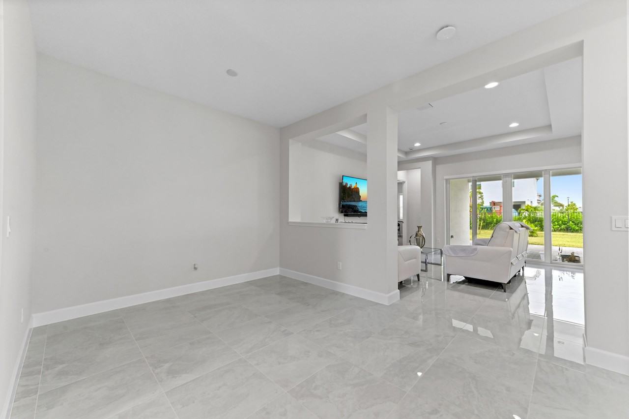 14236 Gray Bark Bnd #14236 - Photo 2 of 45