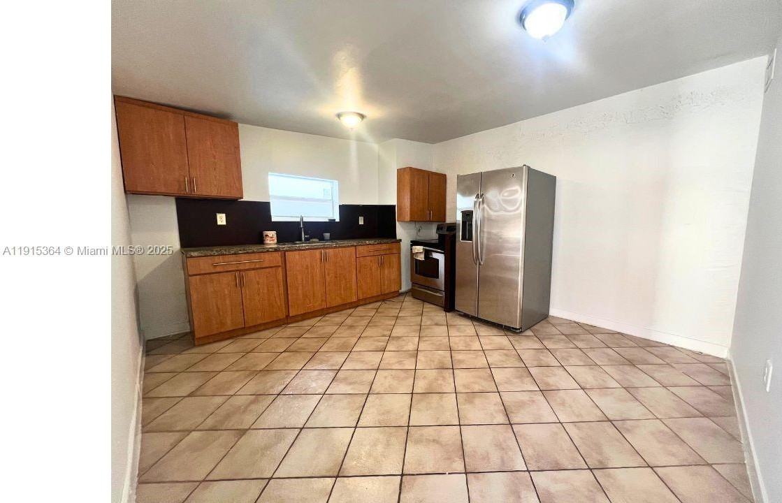 6481 Southwest 39th Terrace #6481-2 - Photo 2 of 14