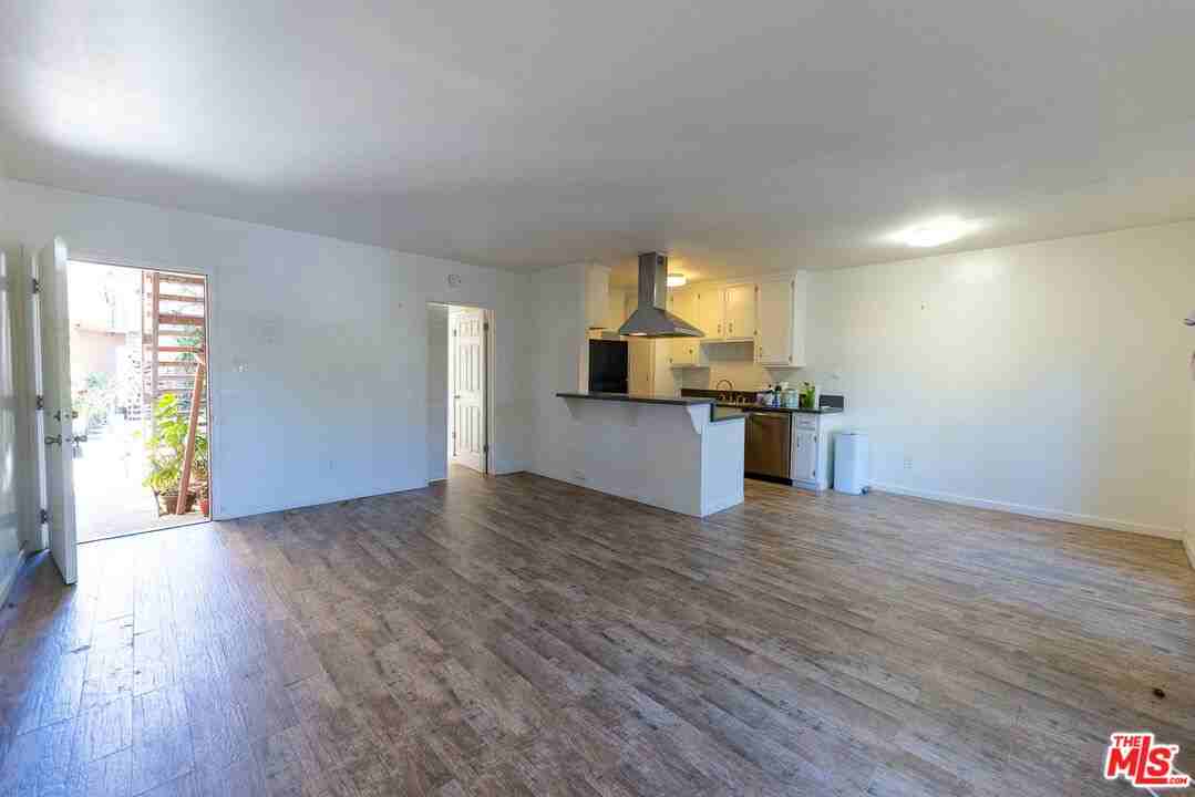 1118 Waterloo Street