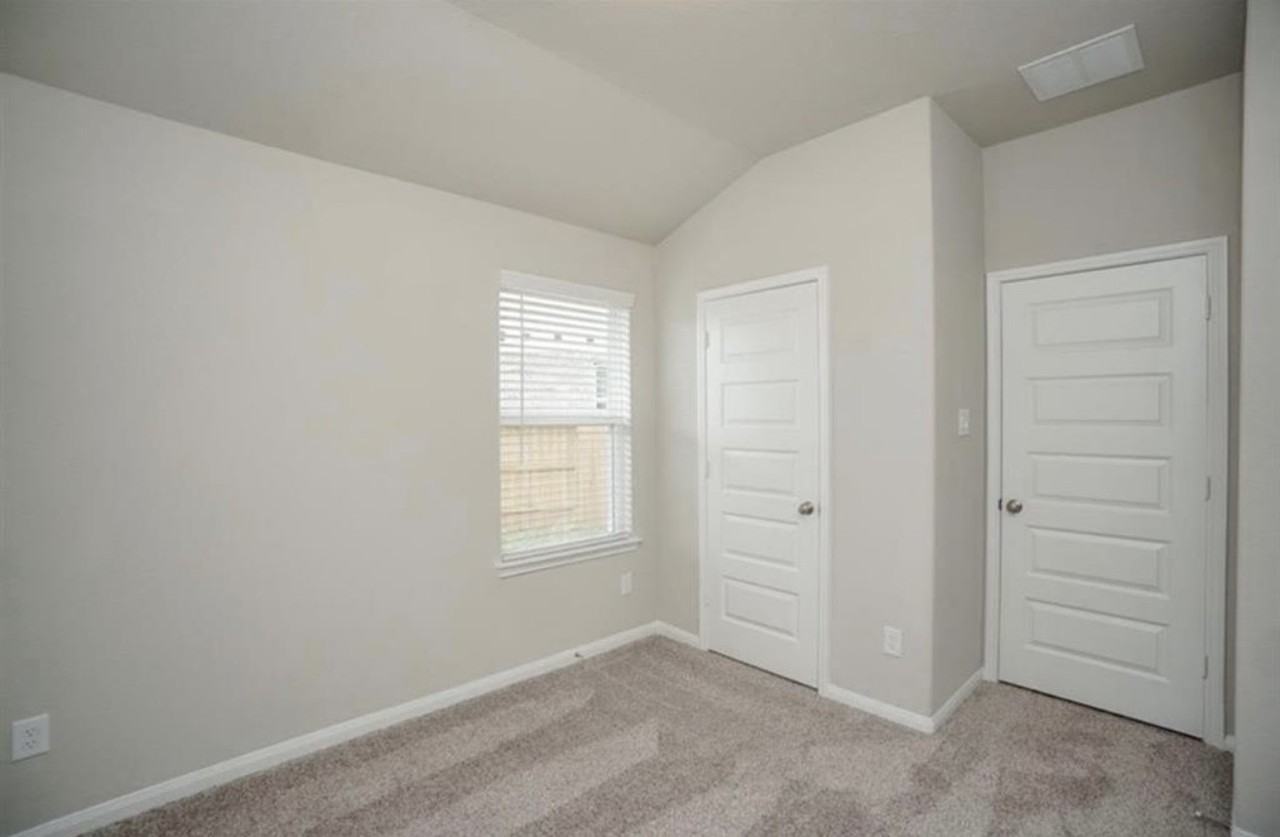 21607 Blue Sapphire Ct #21607 - Photo 6 of 32