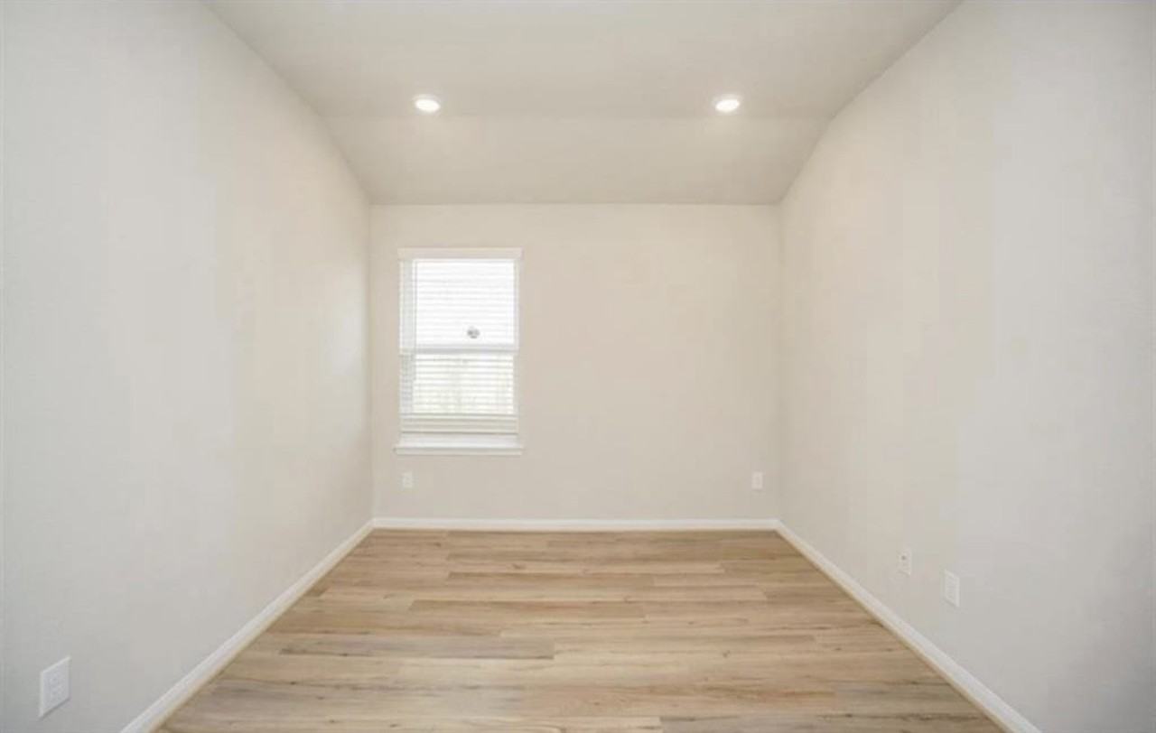 21607 Blue Sapphire Ct #21607 - Photo 7 of 32