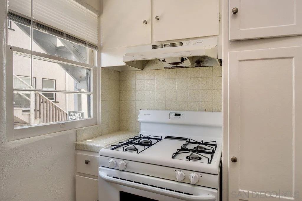 4515 Wilson Avenue #4515 - Photo 3 of 19