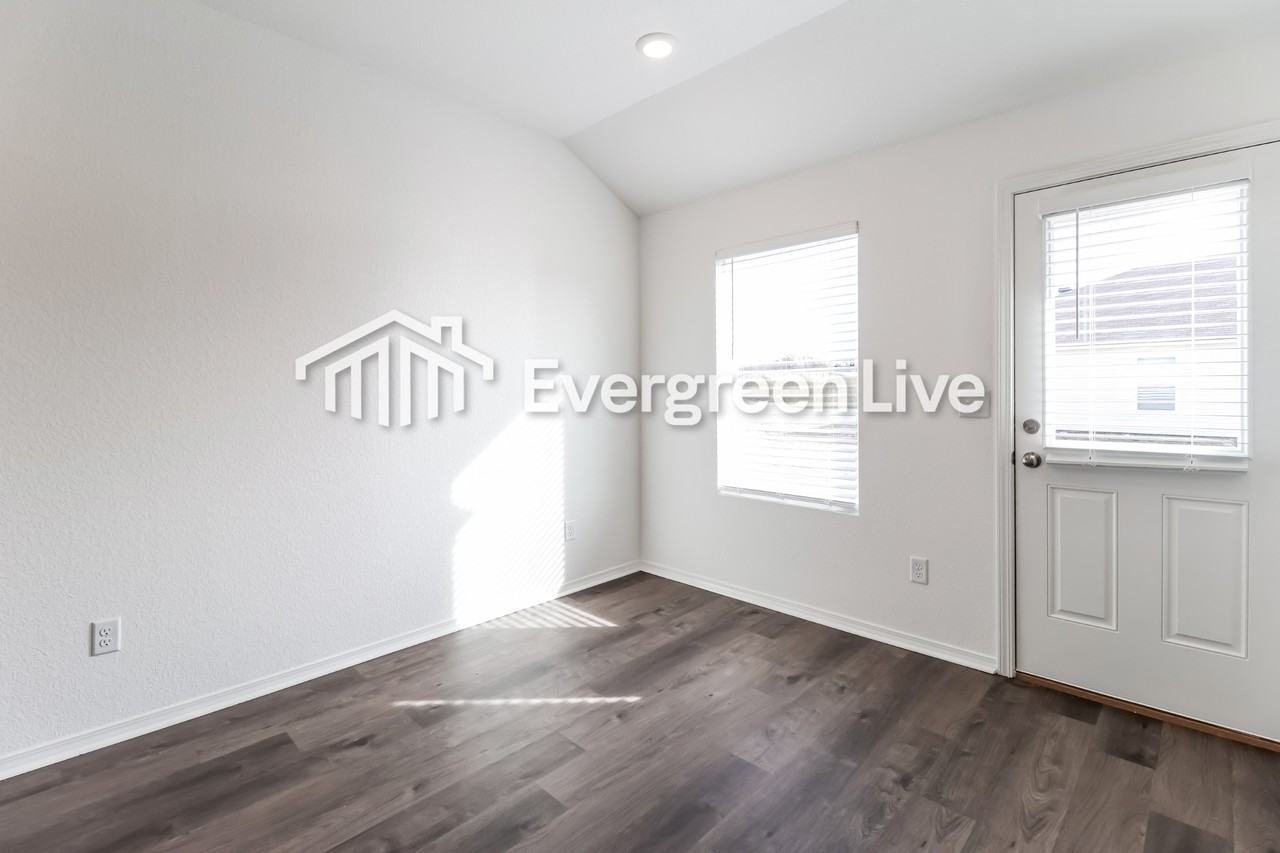 42 Ten Point Ln - Photo 6 of 16