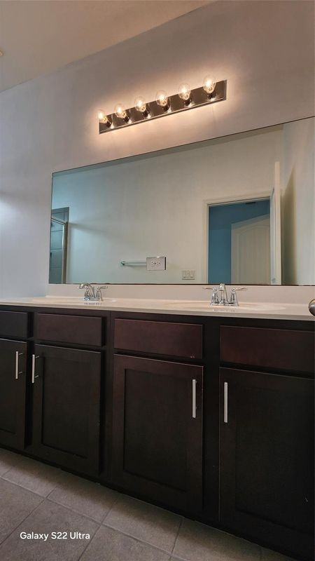 3364 NW 10th Ave - Photo 6 of 21