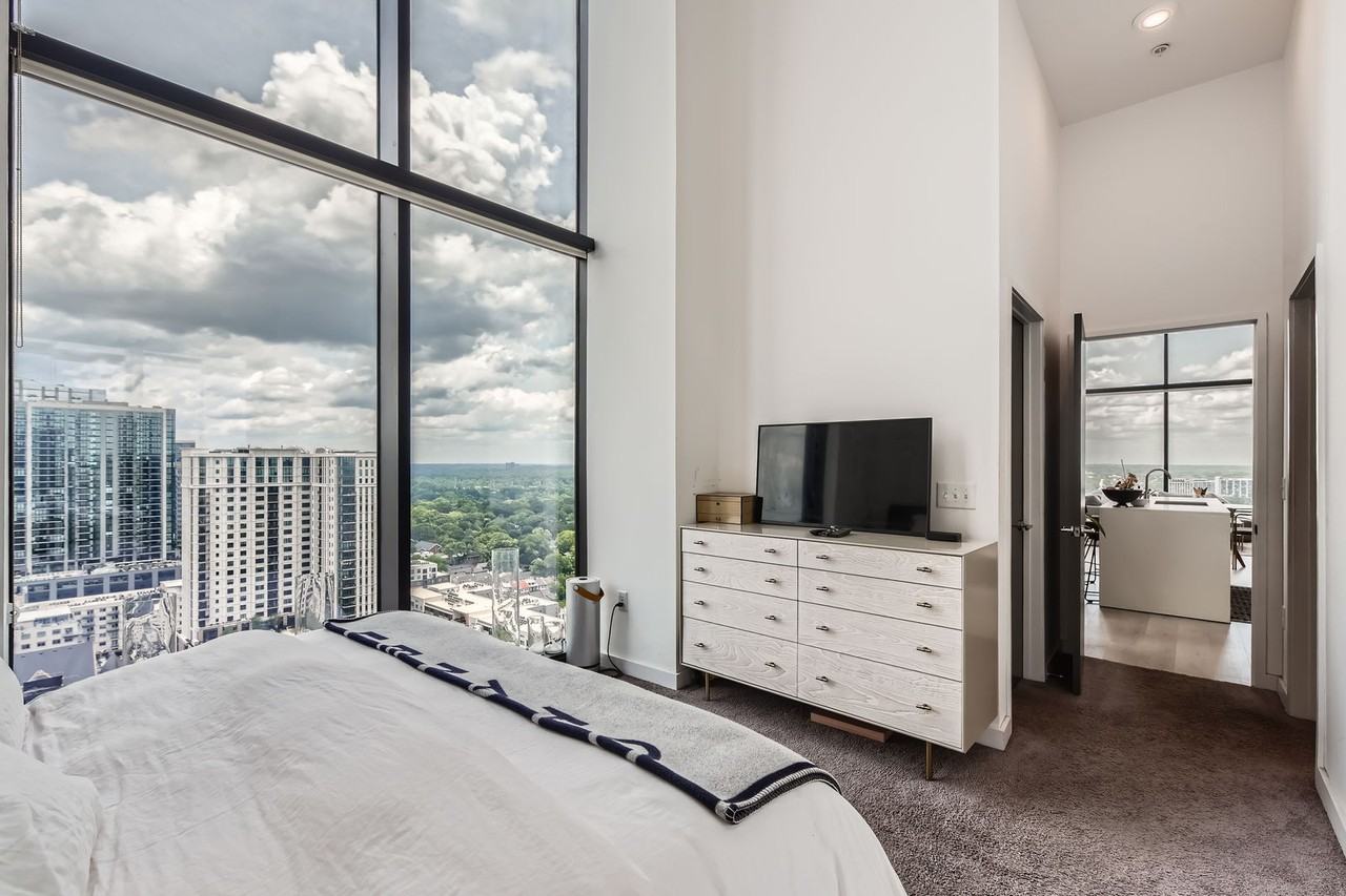 683 Peachtree Street Northeast #1 - Photo 6 of 12