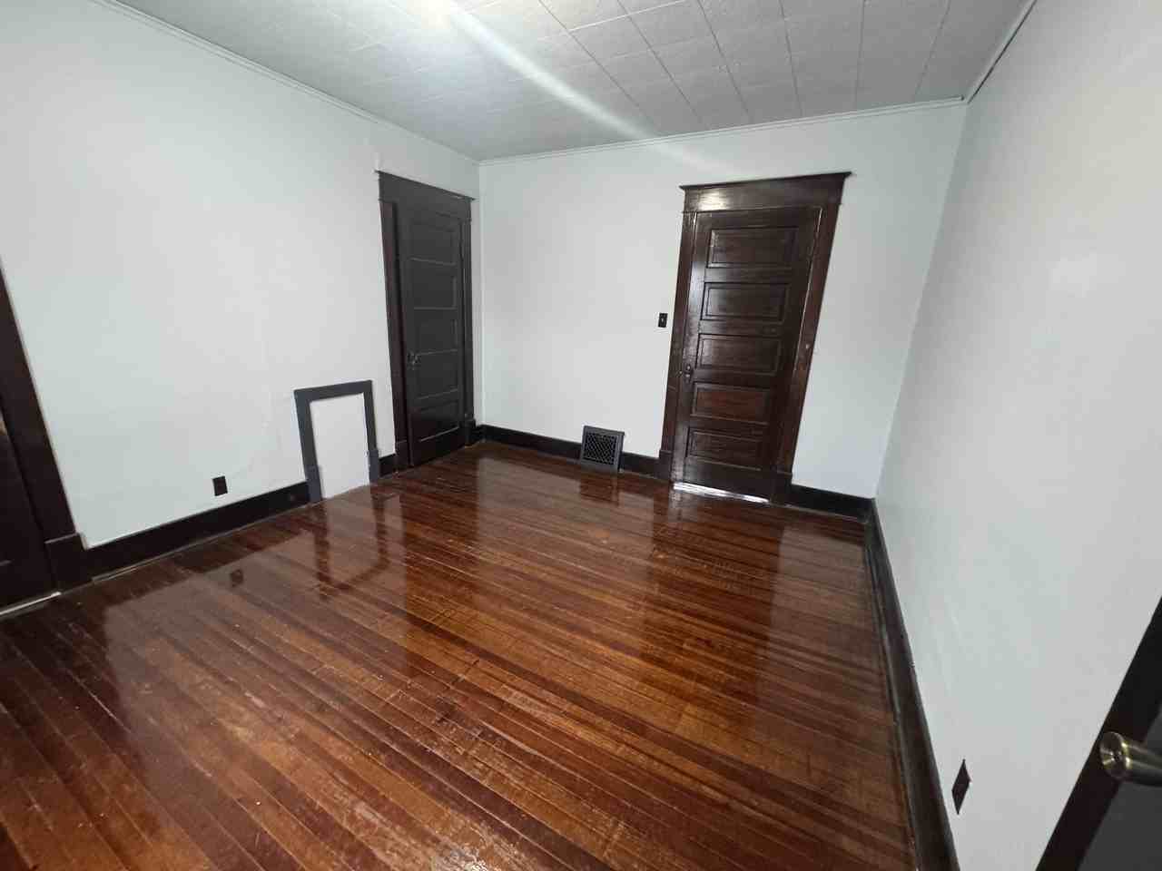 32 South Virginia Avenue #NA - Photo 5 of 18