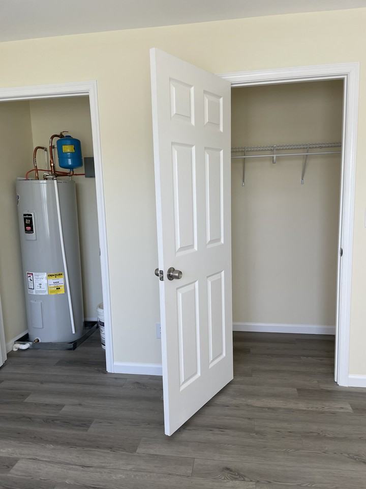 312 Walnut Avenue #1 - Photo 6 of 13