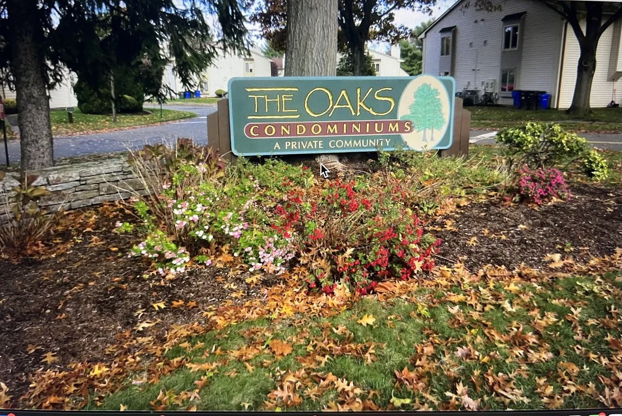 Little Oak Lane - Photo 3 of 6