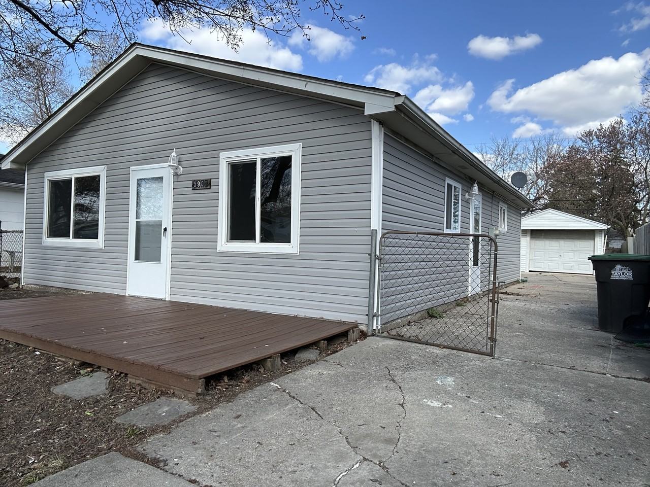 5901 Roosevelt Street #NA