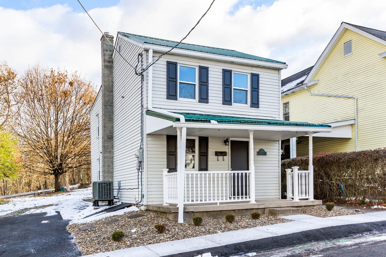 1266 Vine Street #NA - Photo 3 of 24